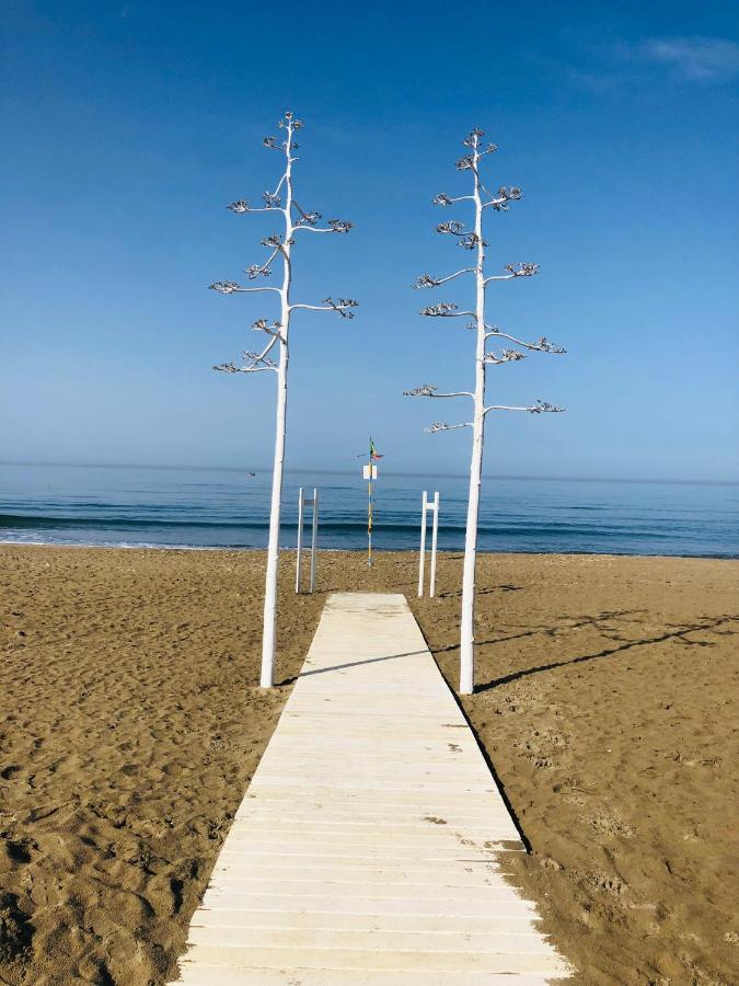 La Stella Sea House Villa Torvaianica Eksteriør bilde